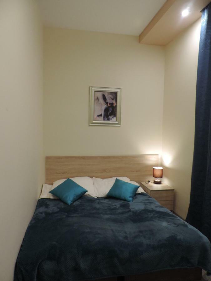 Apartament Blue クロスノ エクステリア 写真